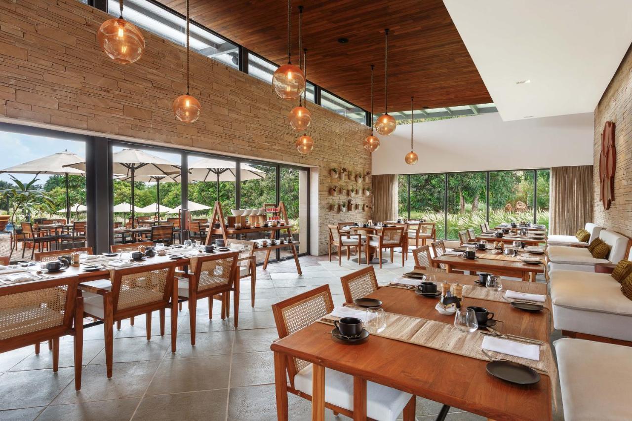 Woods At Sasan Hotel Sasan Gir Bagian luar foto